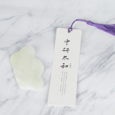 Green Jade Roller Gua Sha Set 1 Pieces Natural Stone Facial Massage Tool for Skin Care and Facial Relaxation Beauty Tool